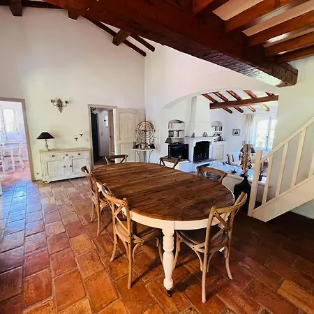 Provencale, Piscine Saint-Tropez