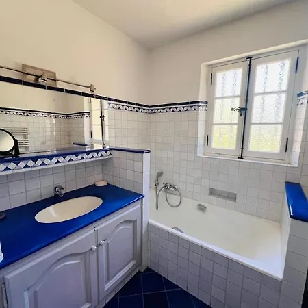 Provencale, Piscine *