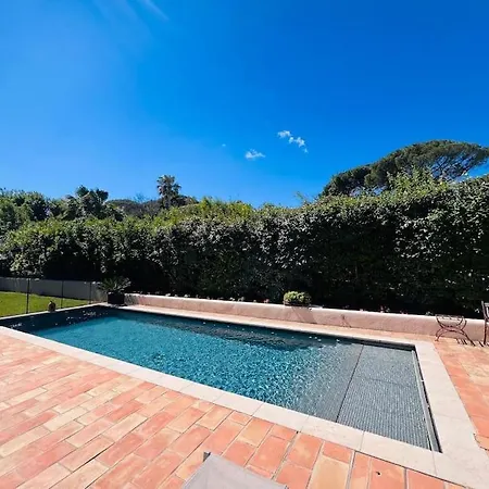 Provencale, Piscine Saint-Tropez