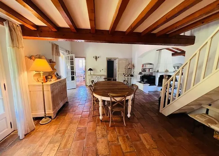 Provencale, Piscine Вилла *